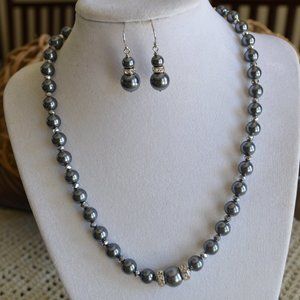 Gray Mother of Pearl Necklace & Earring Set NIB
